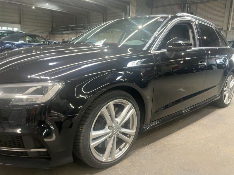 Audi S3 Sportback 2.0 TFSI quattro — zdjęcie 2
