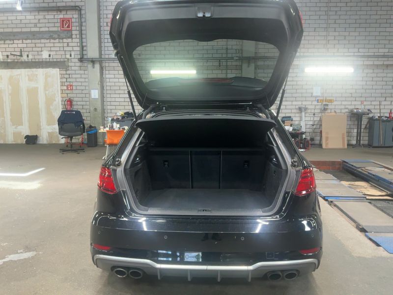 Audi S3 Sportback 2.0 TFSI quattro — zdjęcie 10