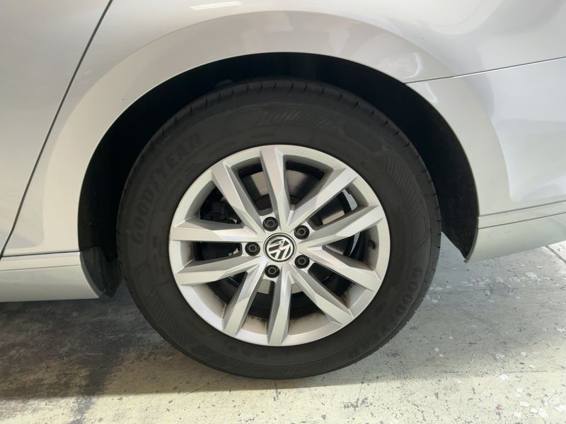 Volkswagen Passat 2.0 TDI Comfortline BlueMotion Tech 2019 – снимка 5