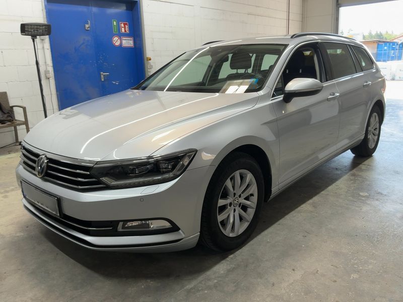 Volkswagen Passat 2.0 TDI Comfortline BlueMotion Tech 2019 – снимка 1
