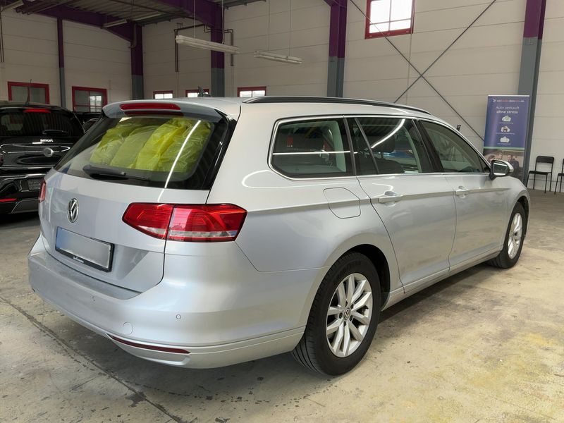 Volkswagen Passat 2.0 TDI Comfortline BlueMotion Tech 2019 – снимка 8