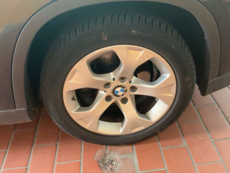 BMW X1 xDrive 20d 2011 – снимка 11