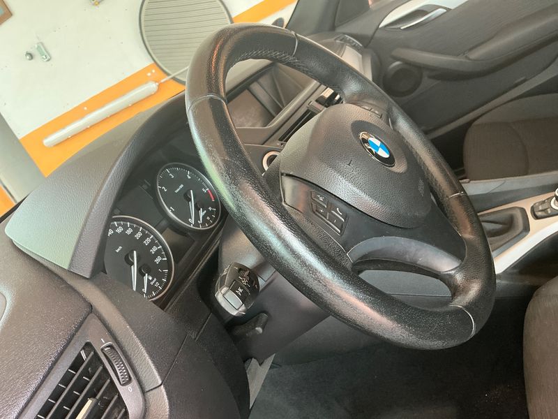 BMW X1 xDrive 20d 2011 – снимка 35