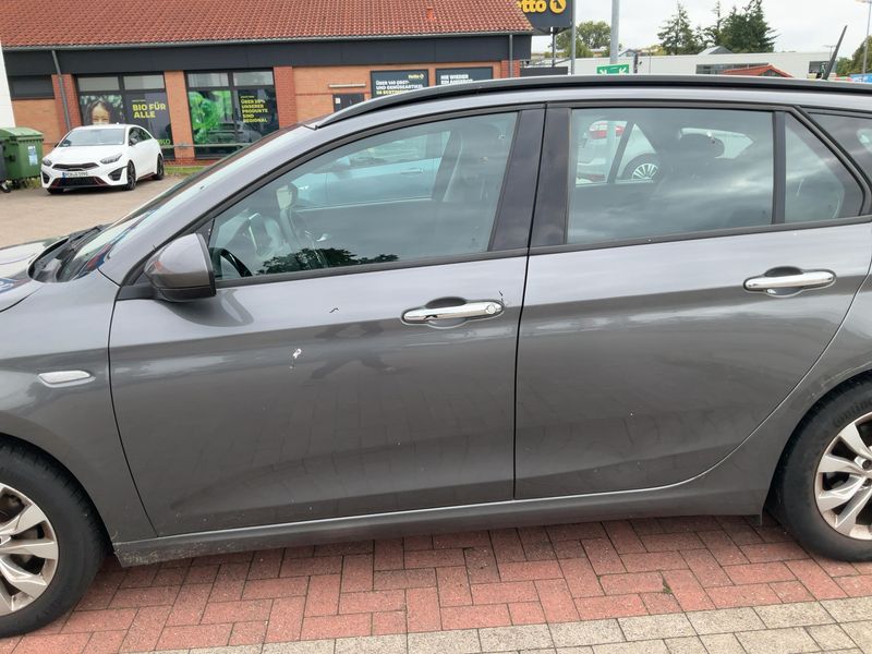 Fiat Tipo 1.4 Turbo Lounge — zdjęcie 4