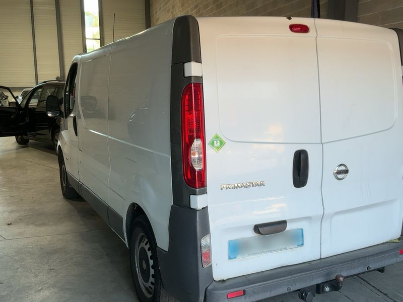 Nissan Primastar 2.0 dCi Kasten L1H1 2.7t — zdjęcie 3