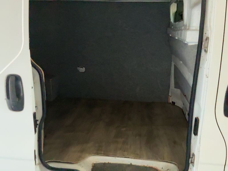 Nissan Primastar 2.0 dCi Kasten L1H1 2.7t — zdjęcie 14