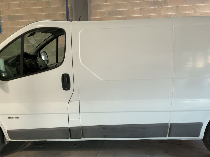 Nissan Primastar 2.0 dCi Kasten L1H1 2.7t — zdjęcie 4