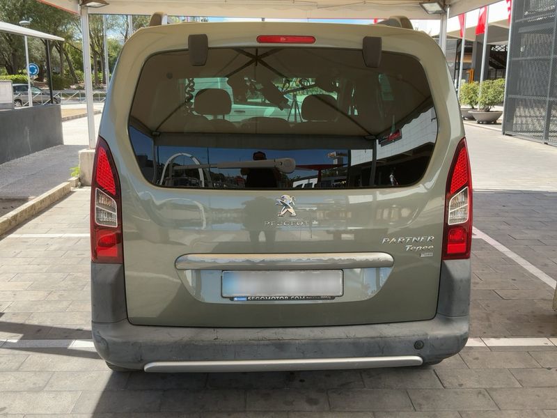 Peugeot Partner 1.6 e-HDi Tepee Outdoor — zdjęcie 5