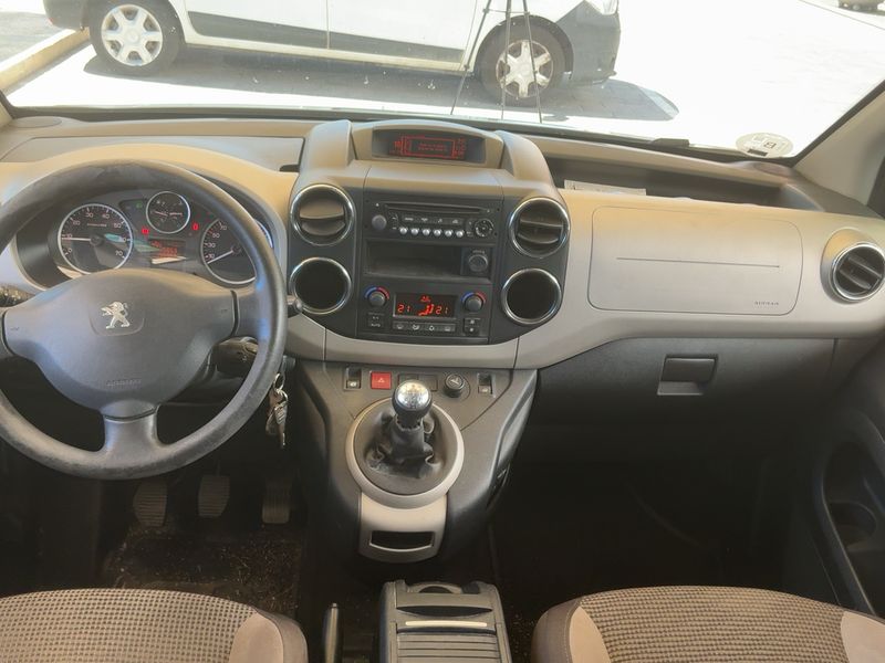 Peugeot Partner 1.6 e-HDi Tepee Outdoor — zdjęcie 12
