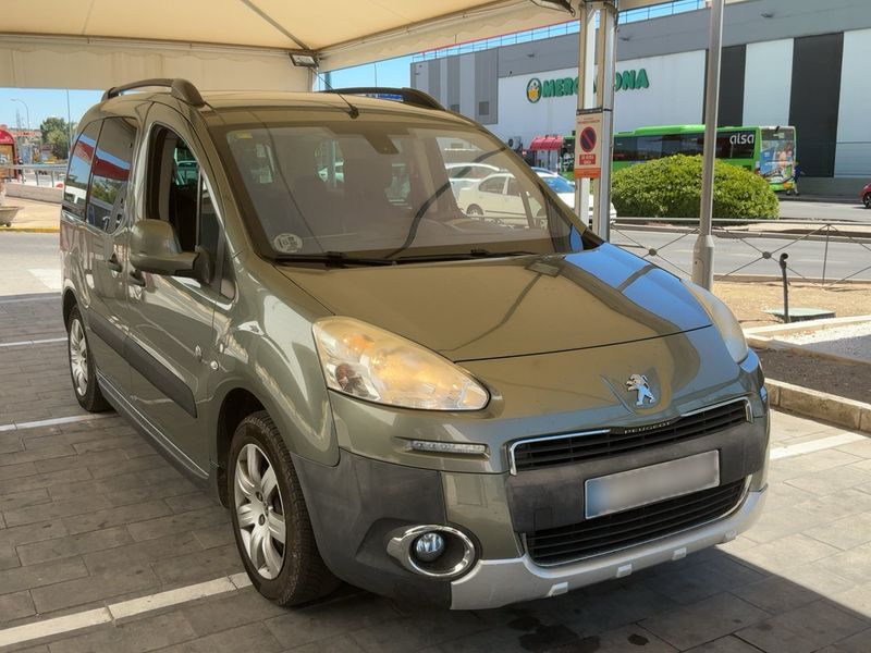 Peugeot Partner 1.6 e-HDi Tepee Outdoor — zdjęcie 8