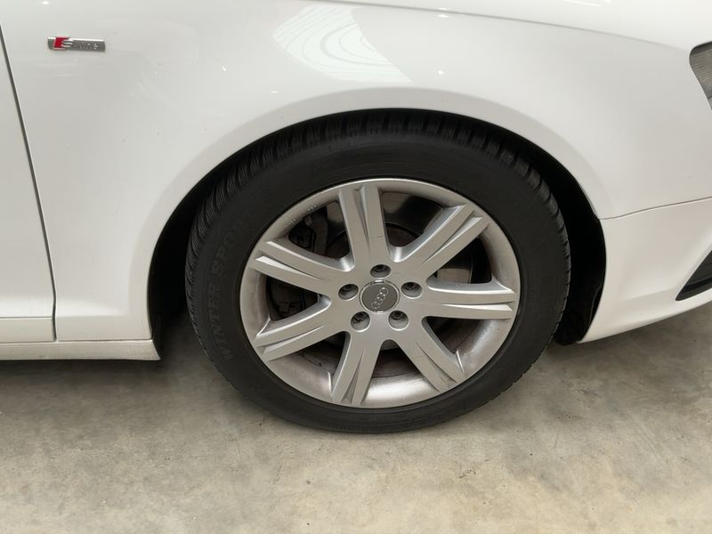Audi A6 3.0 V6 TDI quattro 2011 – снимка 11