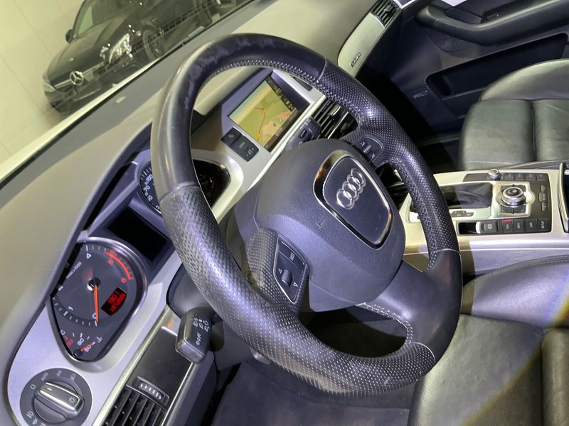 Audi A6 3.0 V6 TDI quattro 2011 – снимка 30