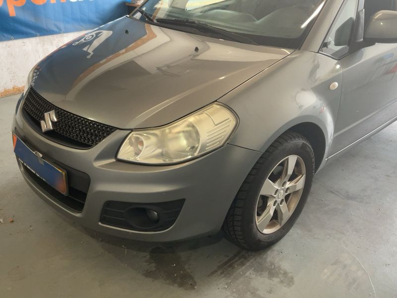 Suzuki SX4 1.6 Comfort — zdjęcie 2