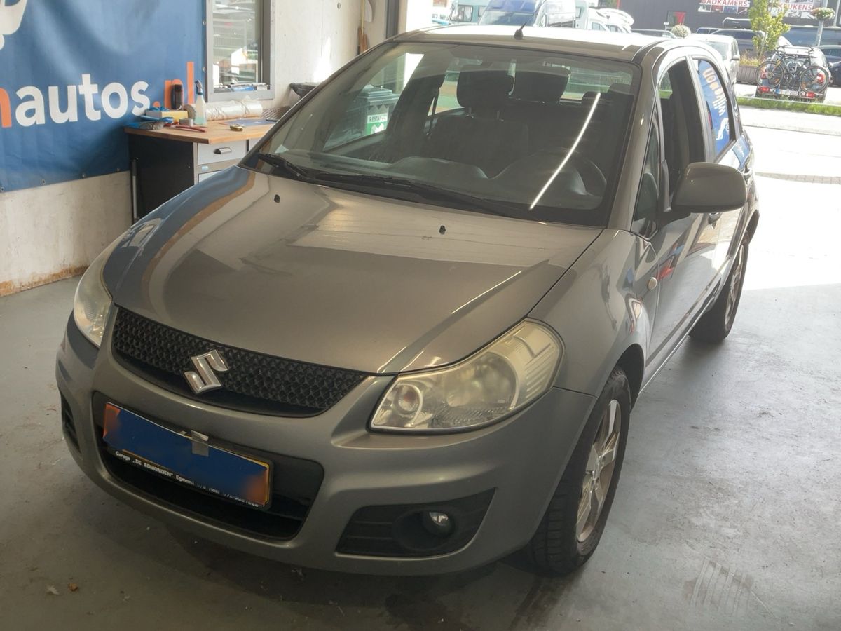 Suzuki SX4 2011