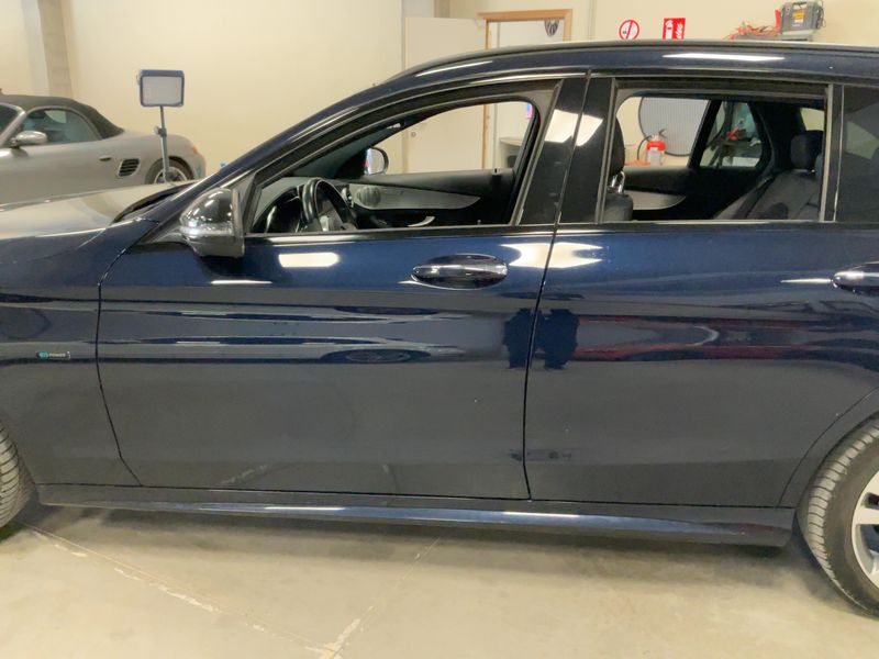 Mercedes-Benz C-Klasse C 300 de T Night Edition AMG Line 2021 – снимка 4