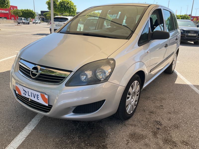 Opel Zafira 1.7 CDTI Essentia
