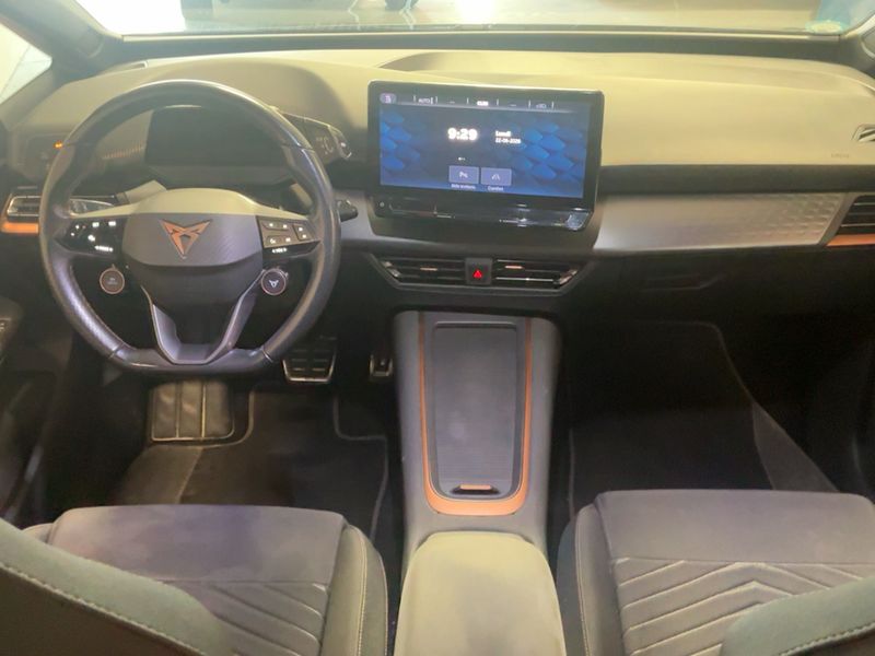Cupra Born electric drive 170 kW VZ — zdjęcie 12