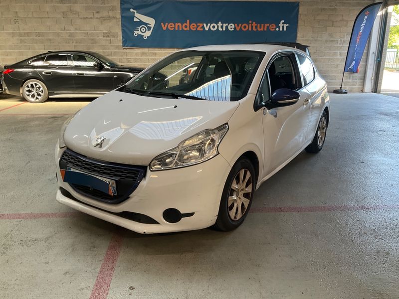 Peugeot 208 1.0 VTi Like 2014 – снимка 1