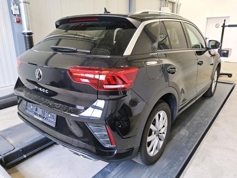 Volkswagen T-Roc 2.0 TDI R-Line — zdjęcie 15
