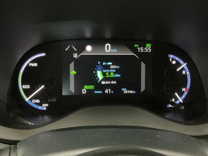 Toyota Yaris Cross 1.5 Hybrid 2WD GR Sport — zdjęcie 13
