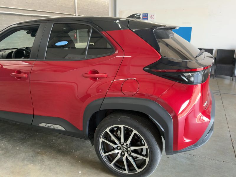Toyota Yaris Cross 1.5 Hybrid 2WD GR Sport — zdjęcie 3