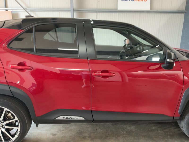 Toyota Yaris Cross 1.5 Hybrid 2WD GR Sport — zdjęcie 7