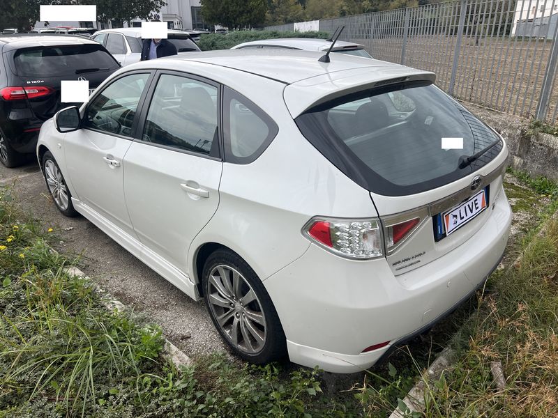 Subaru Impreza 2.0 Diesel Active 4WD — zdjęcie 3