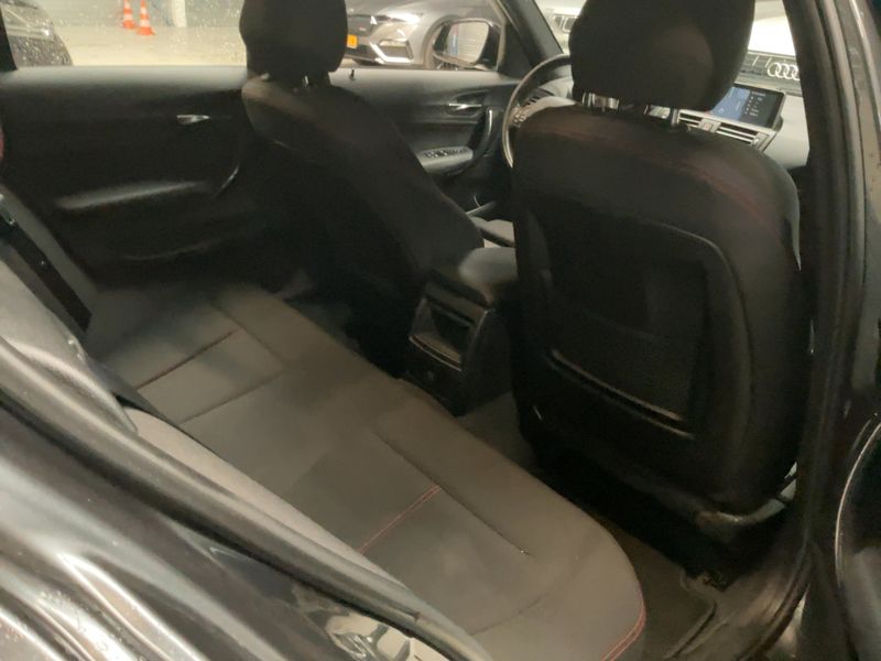 BMW 1er 116i — zdjęcie 14