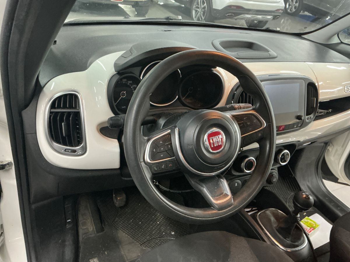 Fiat 500L 2020 — photo 35