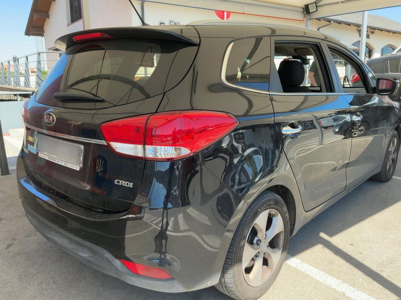 Kia Carens 1.7 CRDi Drive — zdjęcie 6