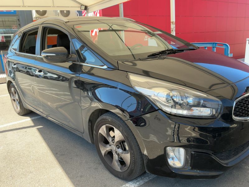 Kia Carens 1.7 CRDi Drive — zdjęcie 8