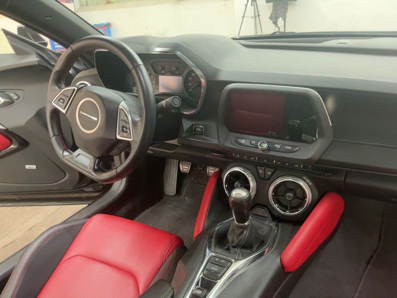 Chevrolet Camaro 6.2 V8 Sport — zdjęcie 12