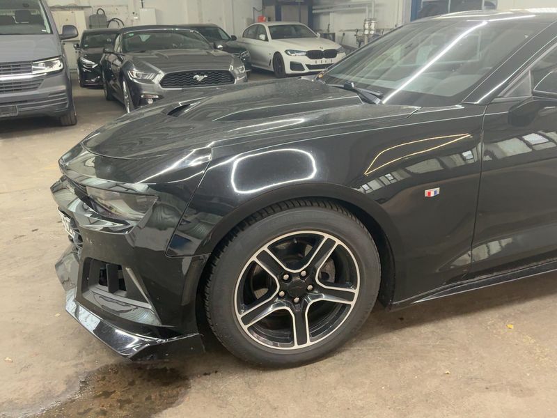 Chevrolet Camaro 6.2 V8 Sport — zdjęcie 2