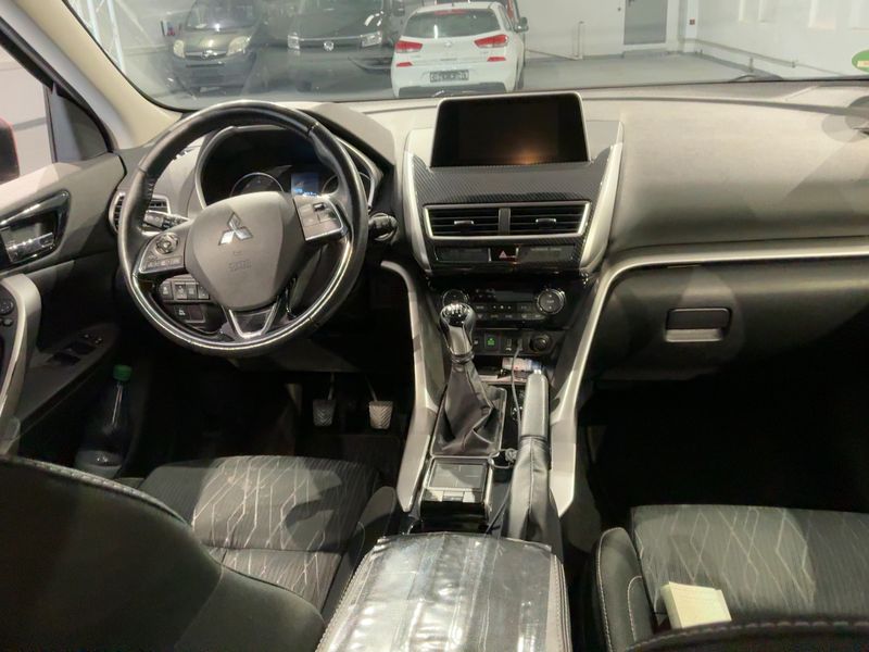 Mitsubishi Eclipse Cross 1.5 T-MIVEC Diamant Edition+ 2WD — zdjęcie 12