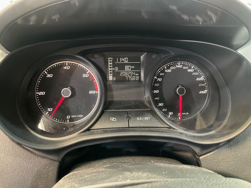 Seat Ibiza 1.6 TDI FR — zdjęcie 4