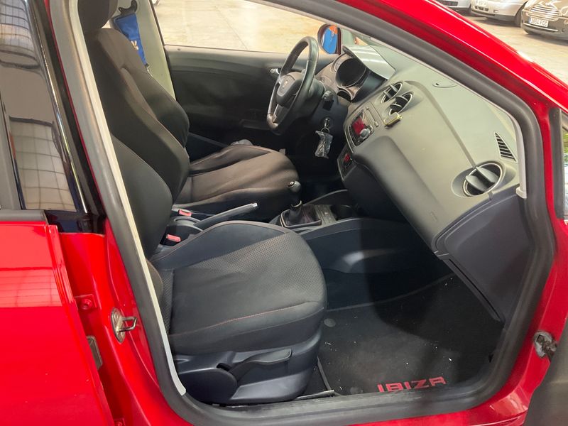 Seat Ibiza 1.6 TDI FR — zdjęcie 3