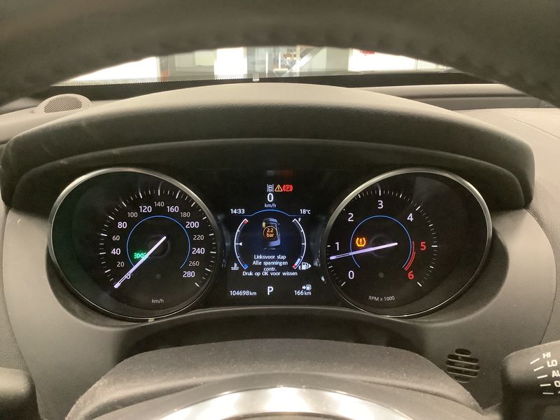 Jaguar XE 20d R-Sport 2018 – снимка 18