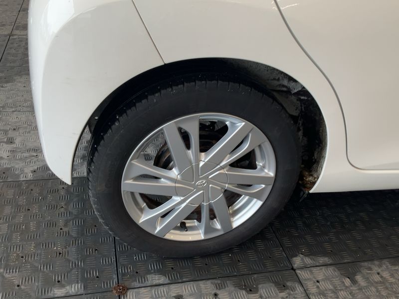Toyota Aygo 1.0 X-Play Team D 2018 – снимка 9