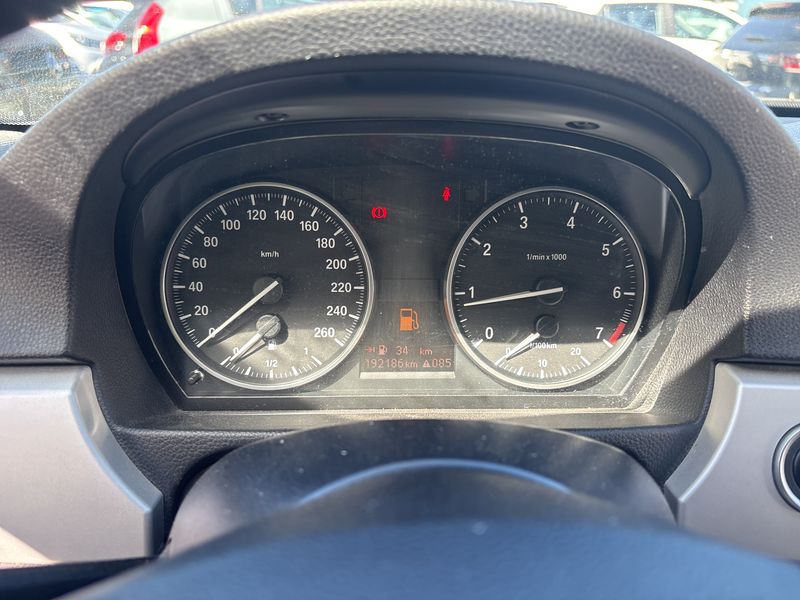 BMW 3er 318i — zdjęcie 12