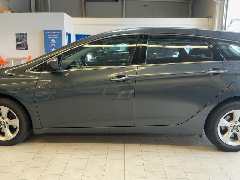 Hyundai i40 1.7 CRDi FIFA World Cup Edition — zdjęcie 4