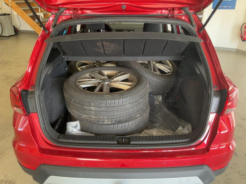 Seat Arona 1.0 TSI FR — zdjęcie 10