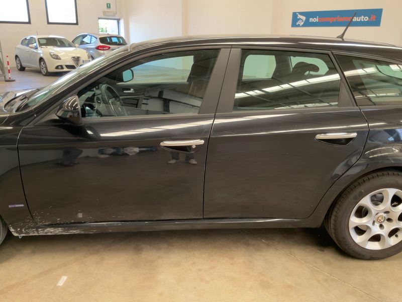 Alfa Romeo Alfa 159 1.8 Medium — zdjęcie 4