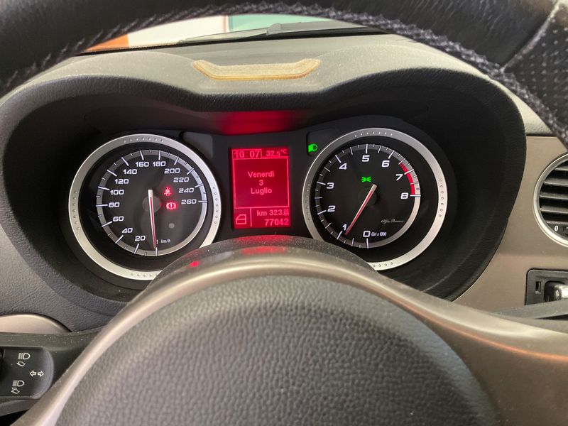 Alfa Romeo Alfa 159 1.8 Medium — zdjęcie 13
