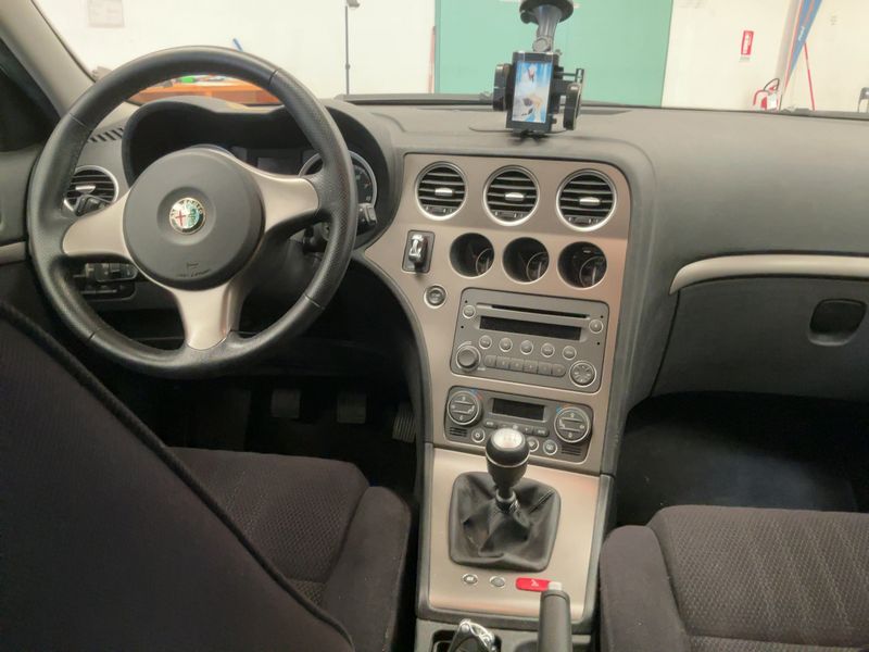 Alfa Romeo Alfa 159 1.8 Medium — zdjęcie 12