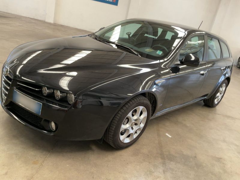 Alfa Romeo Alfa 159 1.8 Medium — zdjęcie 2