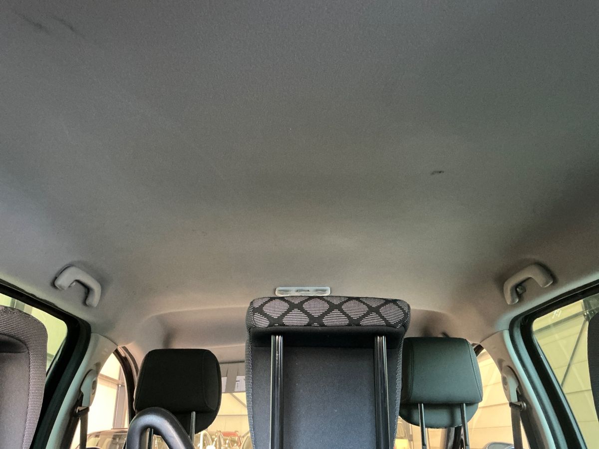 Renault Grand 2011 — photo 7
