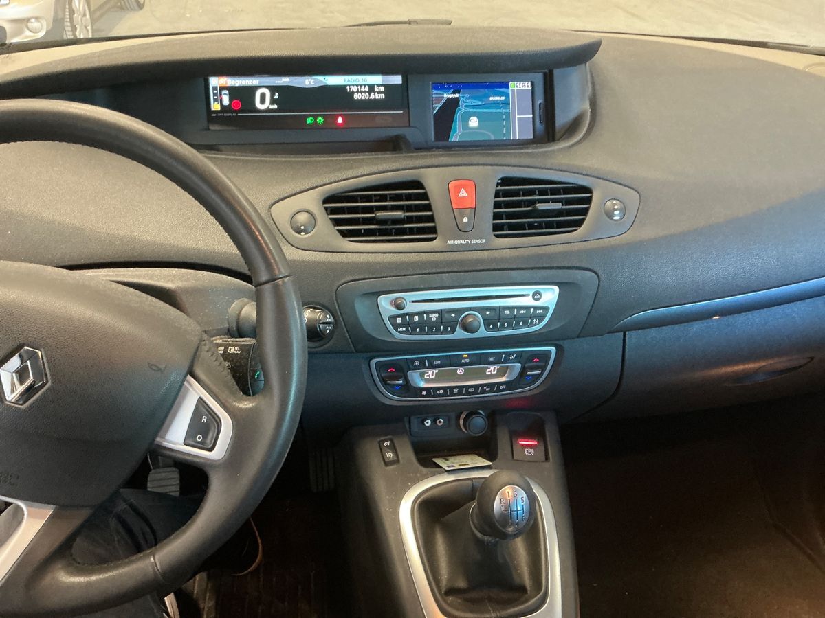 Renault Grand 2011 — photo 8