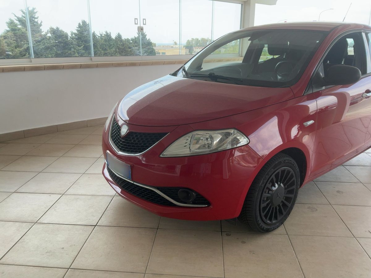 Lancia Ypsilon d'occasion