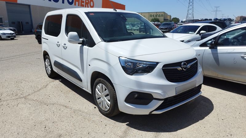 Opel Combo Life 1.5 CDTI Edition — zdjęcie 8