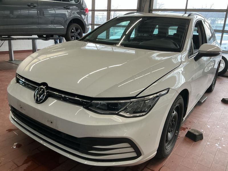 Golf VIII 1.0 TSI Life